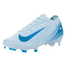 Soccer shoes 01